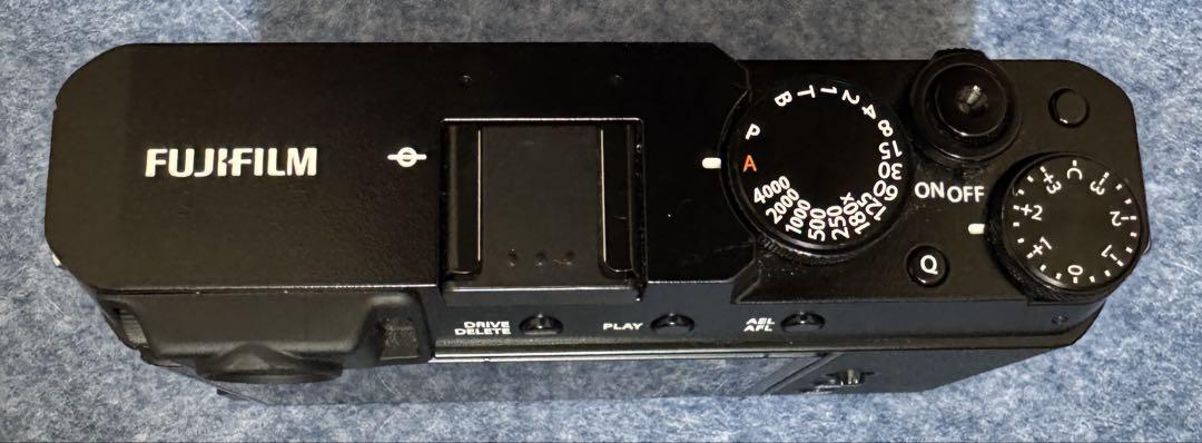 シャッター枚数157枚！　X-E4 ブラック　美品 シャッター枚数157枚！ X-E4 ブラック 美品 - メルカリ