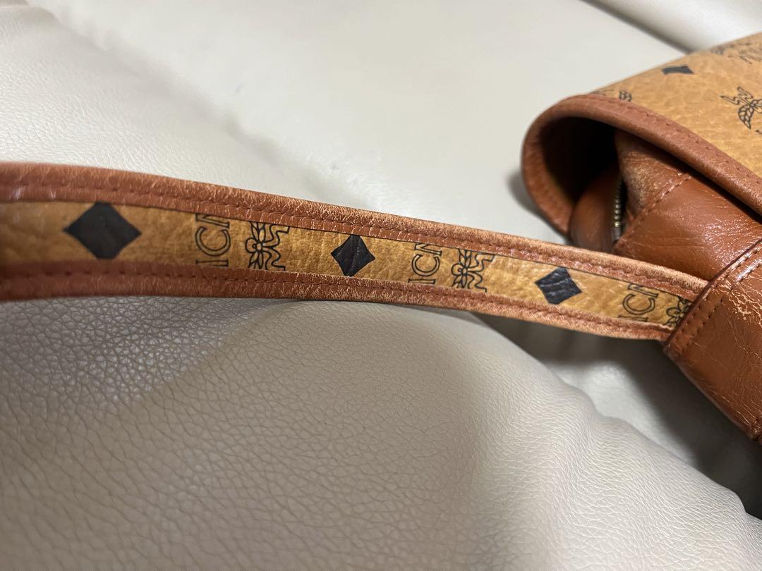 MCM ショルダーバッグ ブラウン レザー