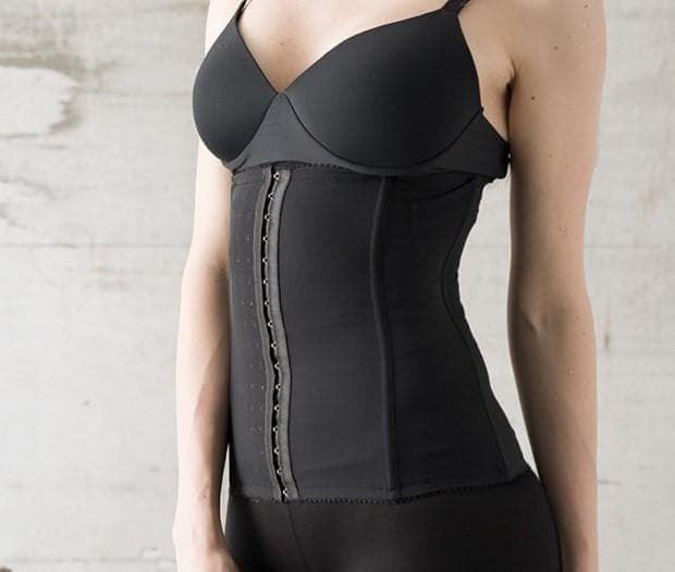 ⭐値下⭐プウアボーテ ウエストニッパー 光電子 Lサイズ 新品未使用 ☘️プウアボーテ ウエストニッパー 光電子 Lサイズ 新品未使用