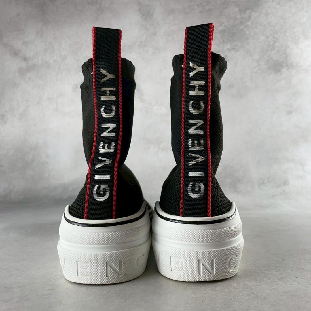 美品　GIVENCHY　ジバンシー　GEORGE V　ロゴ　ソックス　スニーカー 美品 GIVENCHY ジバンシー GEORGE V ソックス ロゴ スニーカー