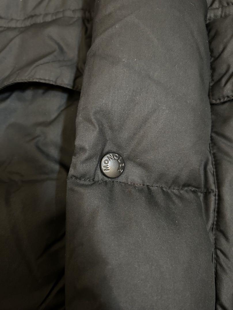 ジャケット・アウター MONCLER
