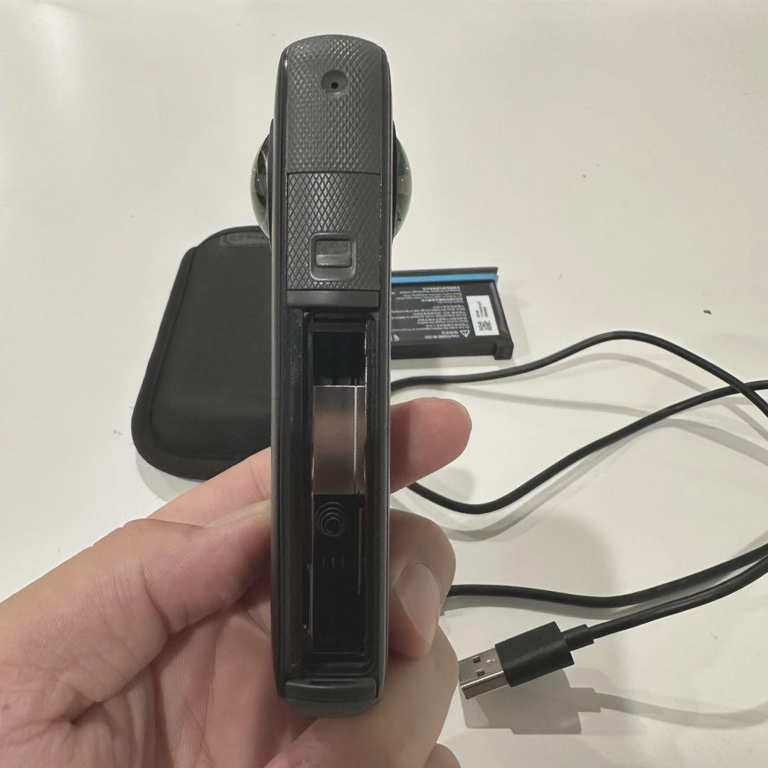 Insta360
