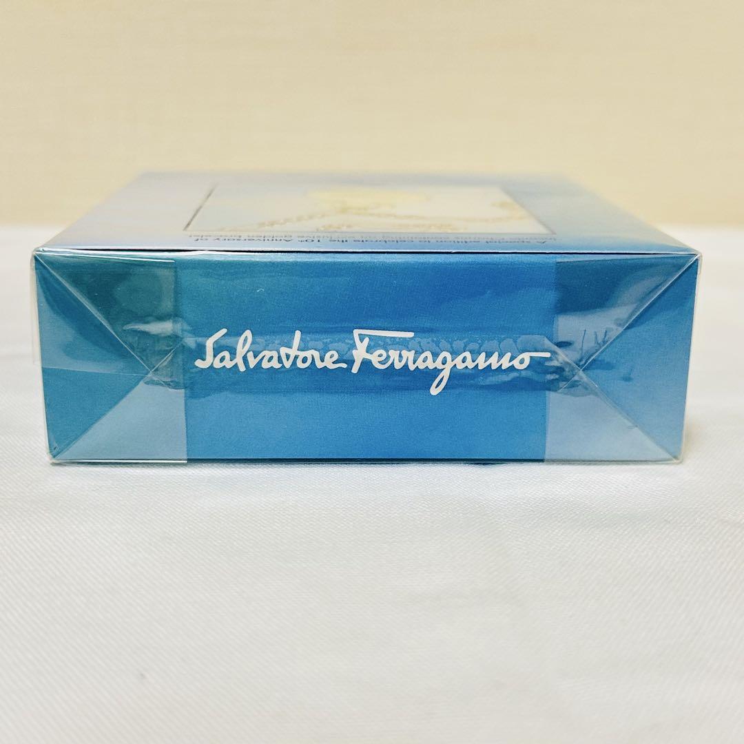 新品　サルヴァトーレフェラガモ　インカントチャーム　10周年限定　香水　50ml