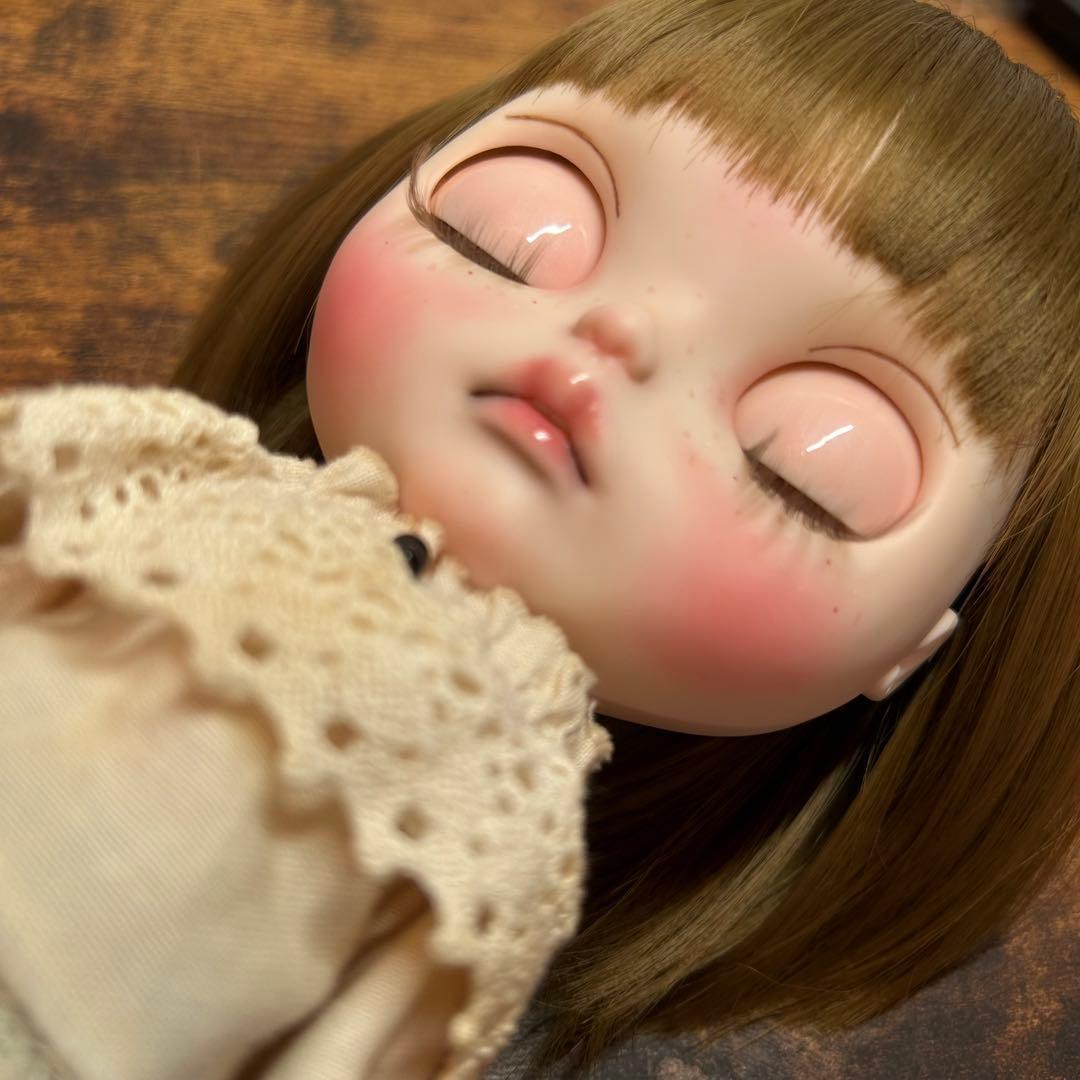 カスタムドール