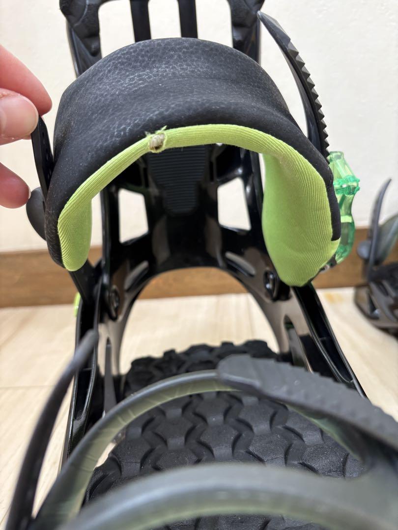 SALOMON スノーボードビンディング ブラック/グリーン　Mサイズ