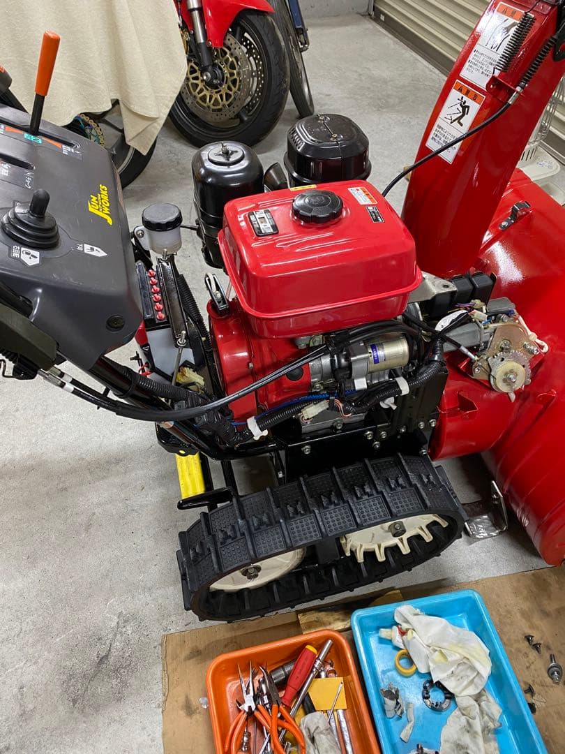 コマツ除雪機☆KSS9SDF 中古 (ヤマハ除雪機 YT970ED 同型) ☆中古品 コマツ除雪機☆KSS9SDF 中古 (ヤマハ除雪機 YT970ED 同型) ☆中古品