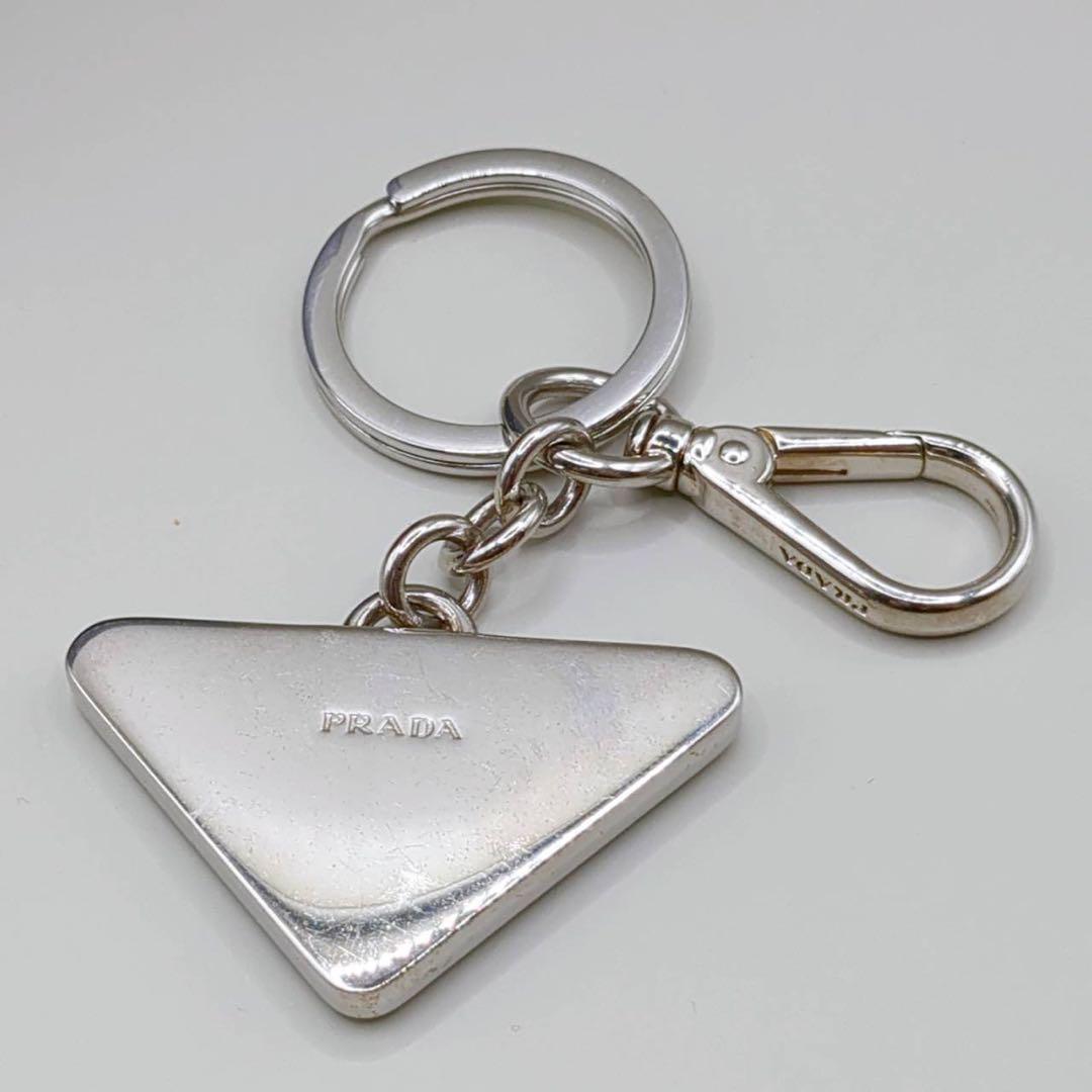 PRADA プラダ サフィアーノ 三角 トライアングルロゴ シルバー