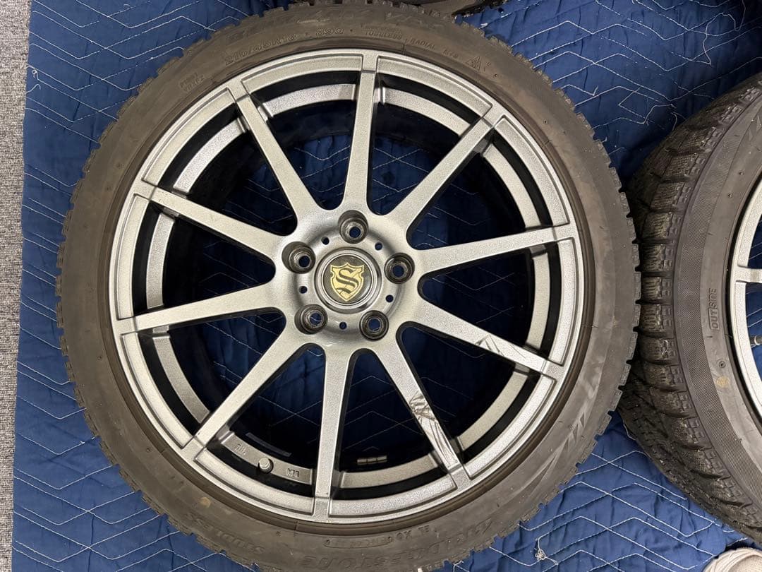 215/45R18ブリヂストン　スタッドレス　4本セット　18インチ