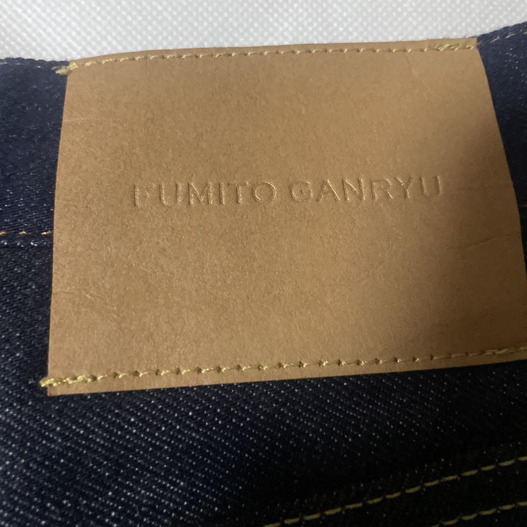 FUMITO GANRYU サムエルデニムパンツ