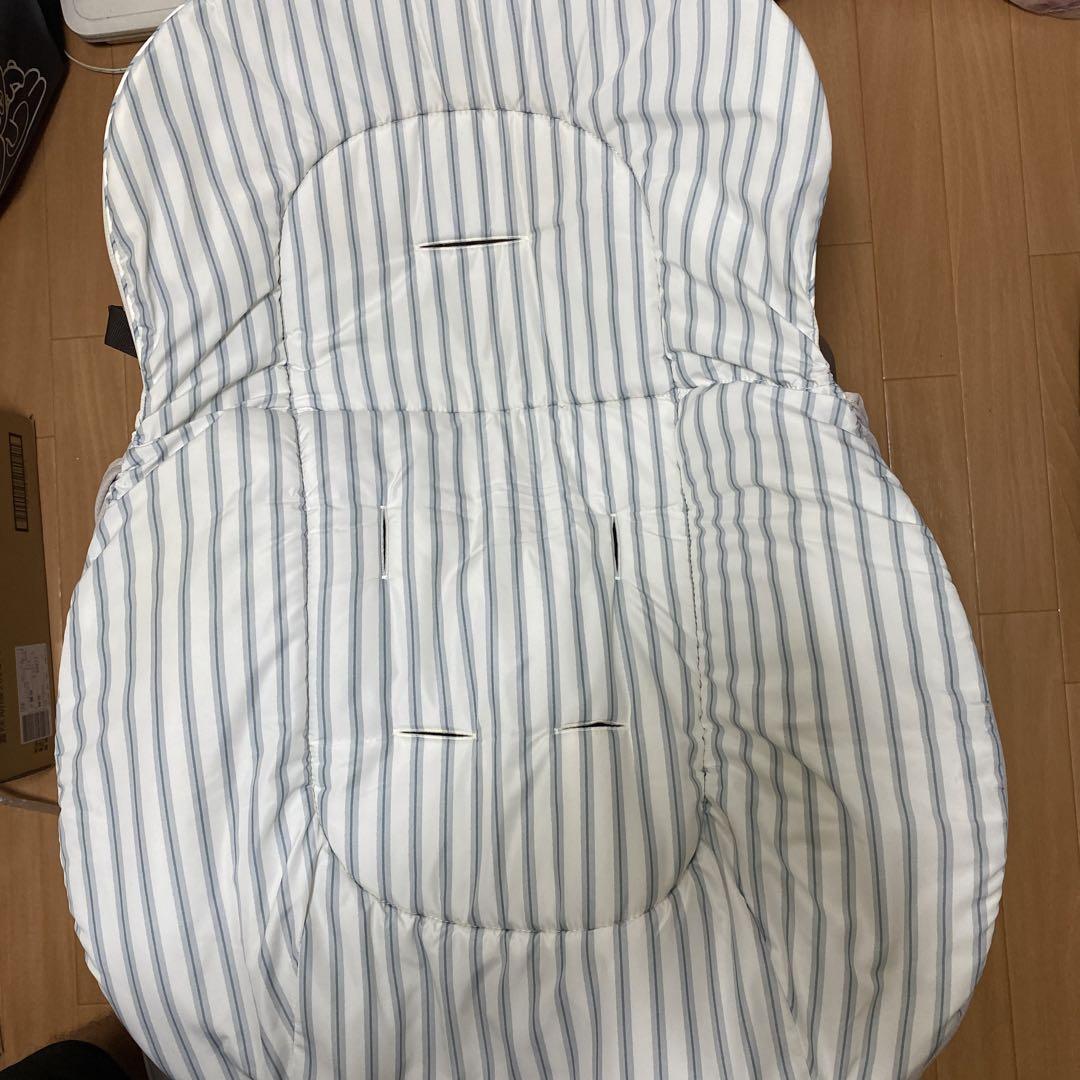 【美品】コンビ　ネムリラ　手動　combi ハイローチェア