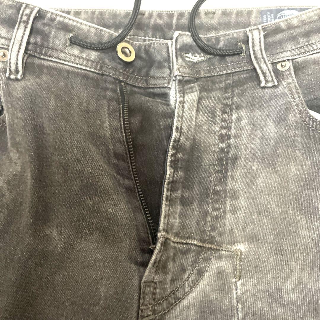 DIESEL NARROT CB-NE W26 グレー ストレートデニム　ジョグ