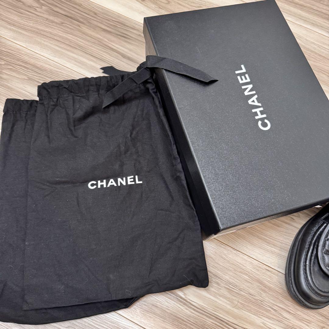 シャネルCHANEL 定番 CCターンロック ローファー 36.5 - メルカリ