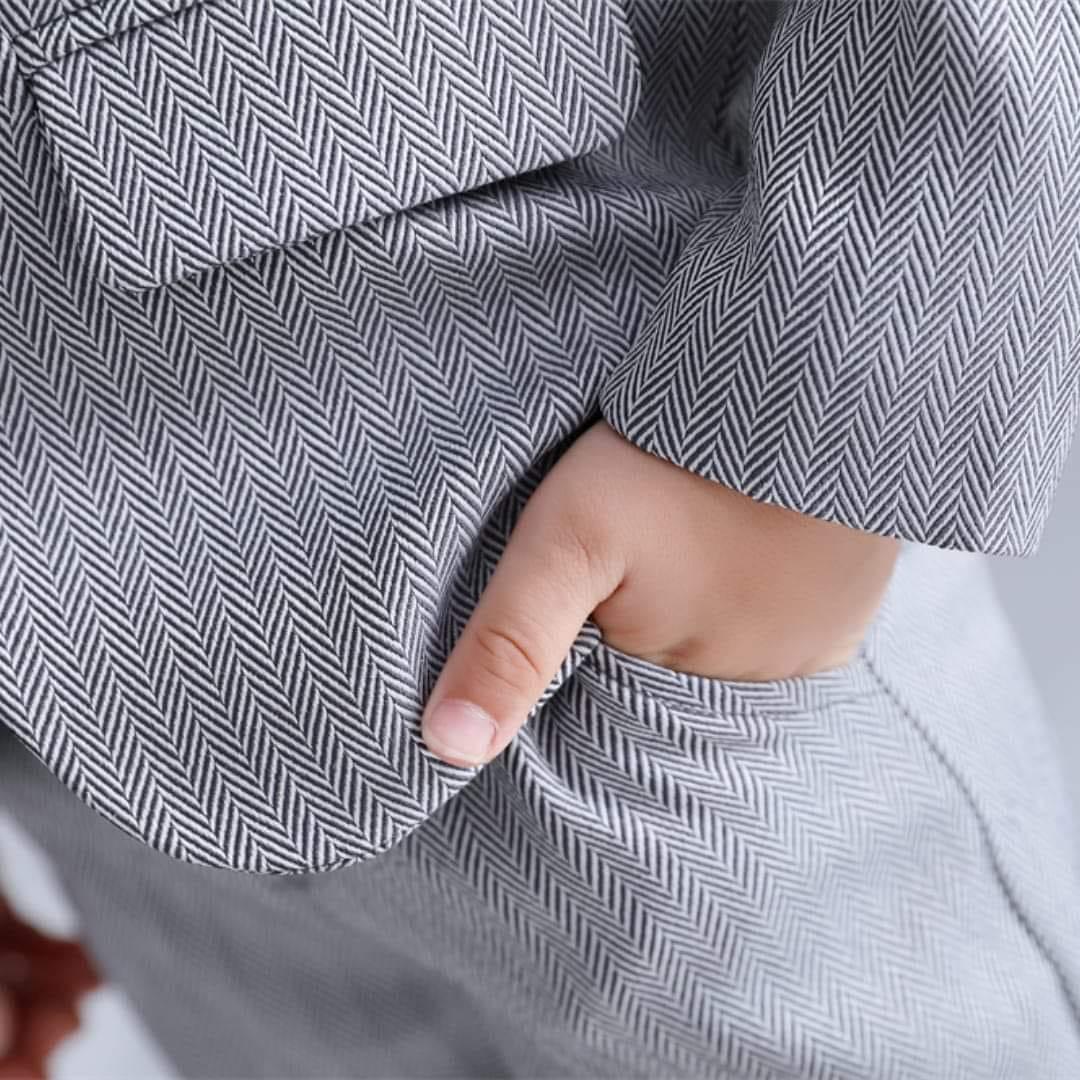 フォーマルスーツ グレー 140 7点セット 入学式 卒業式 男の子/