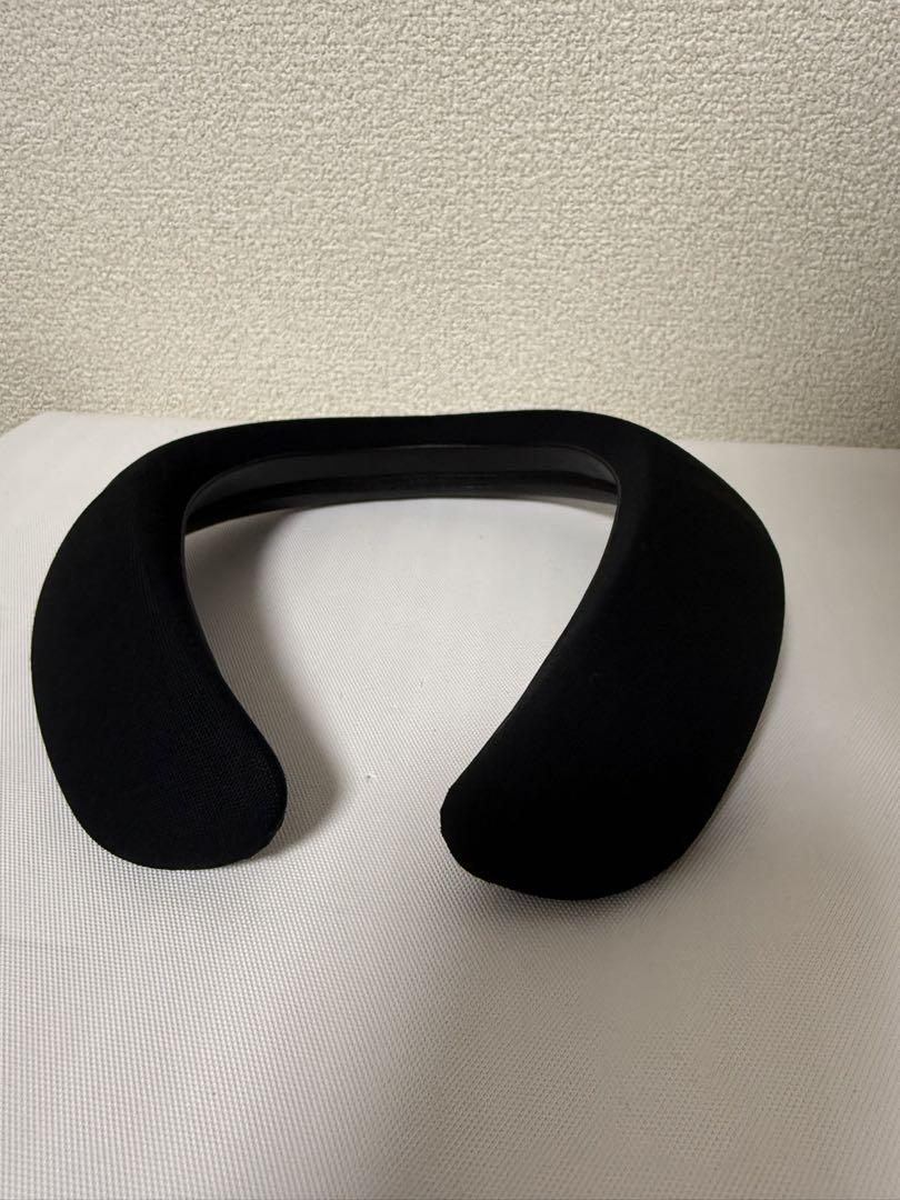 BOSE SOUNDWEAR SPEAKER ネックスピーカー 黒 カバー付き - メルカリ