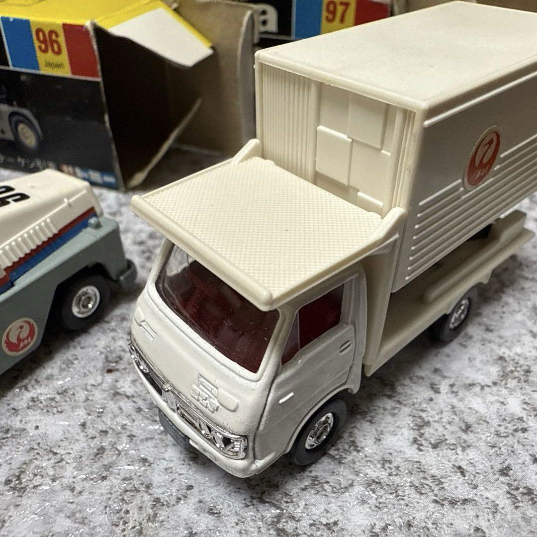 【コンビニ受取対応商品】 黒箱トミカ当時物 日本航空No.95 96 97 - メルカリ ミニカー