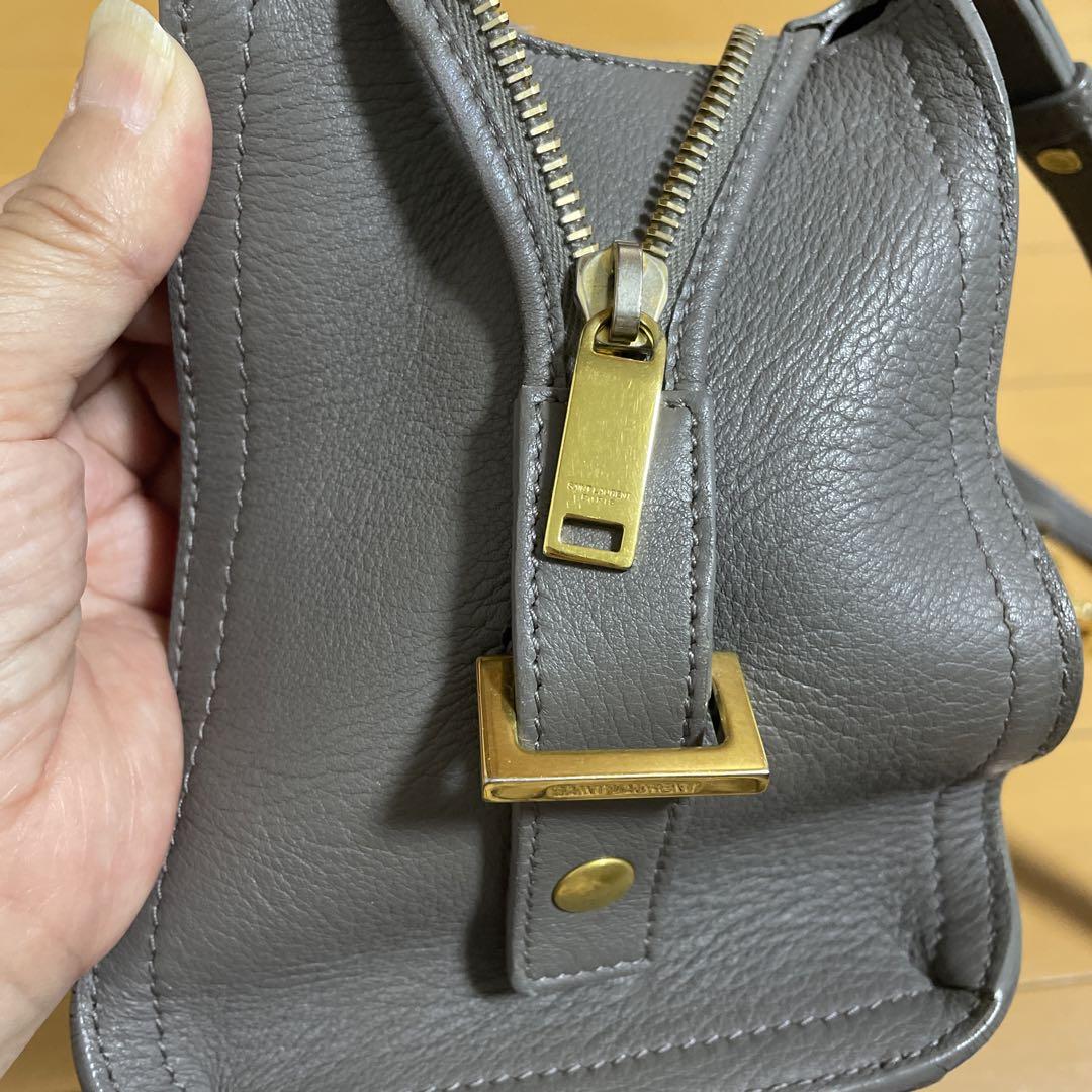 サンローラン YSL ベイビーカバス ショルダーバッグ グレー