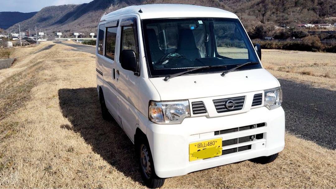 日産 NV100クリッパー ホワイト バン