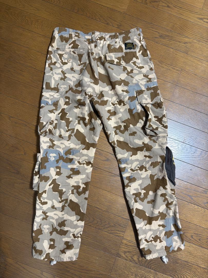 BAPE サンドカモ カーゴパンツ (S) BAPE サンドカモ カーゴパンツ (S)
