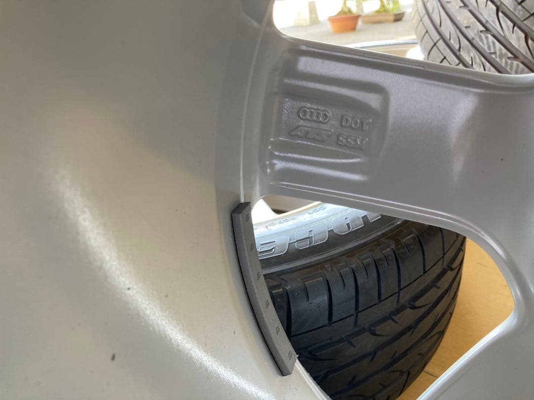 タイヤ、ホイールセット　19インチ