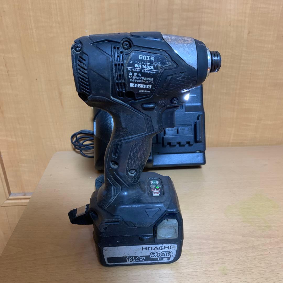 日立　HITACHIインパクトレンチ　14.4V　おまけ付　使用時間短い 日立 14.4v インパクトドライバー wh14ddl ➕オマケ付き