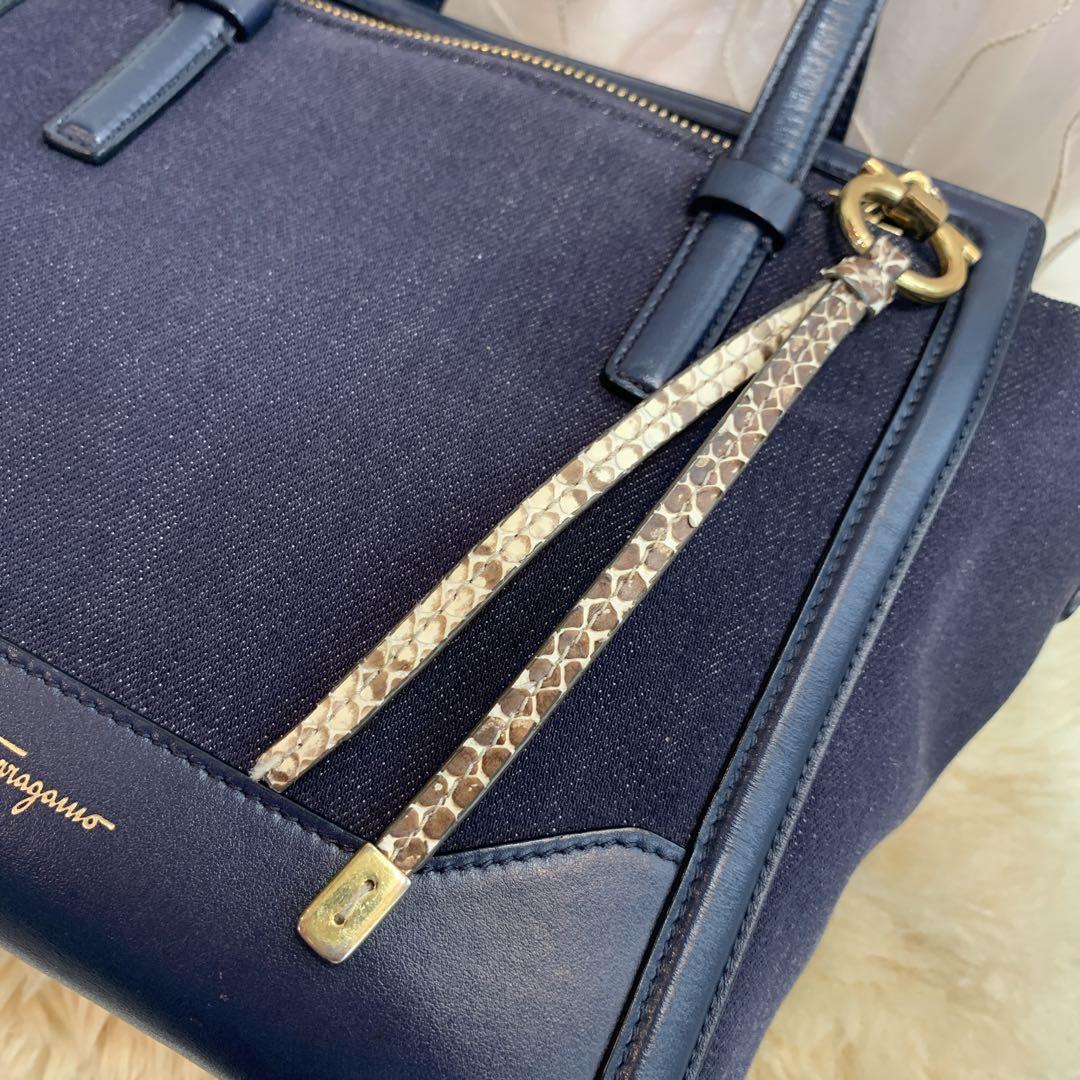 ☆美品☆Salvatore Ferragamo エイミー デニム ハンドバッグ ☆美品☆Salvatore Ferragamo エイミー デニム ハンドバッグ