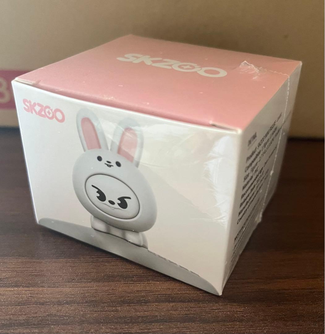 straykids skzoo リービット フィギュア