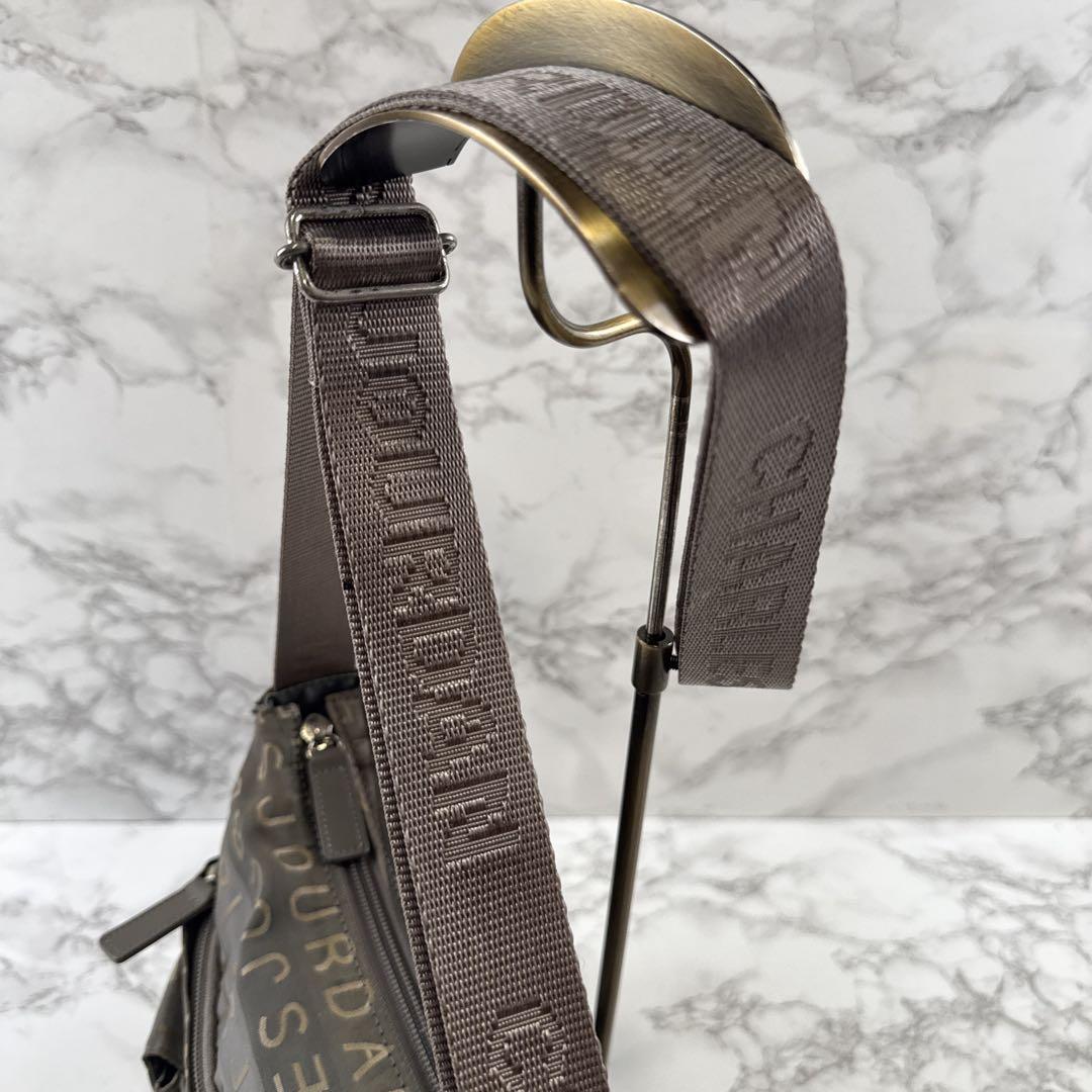 CHARLES JOURDAN シャルルジョルダン 総柄 ショルダーバッグ