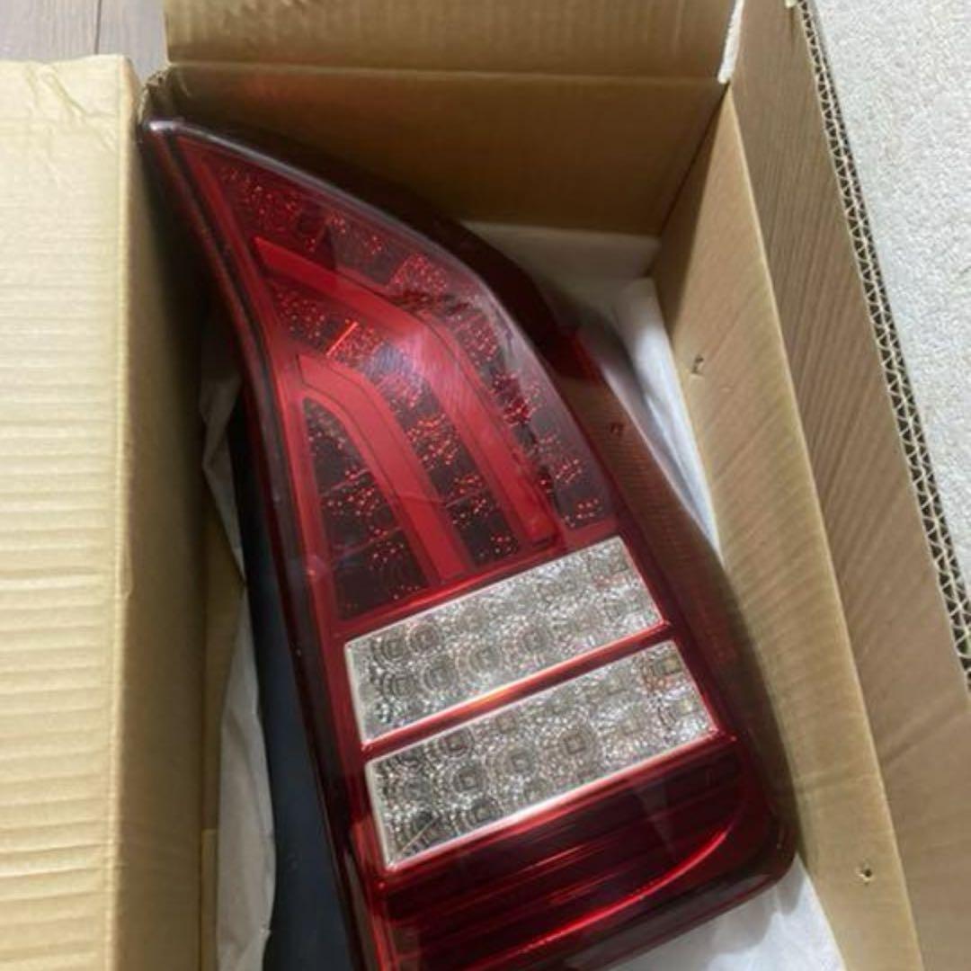 プリウス30⭐️テールランプ⭐️流れるウインカー⭐️値下げしました❗️