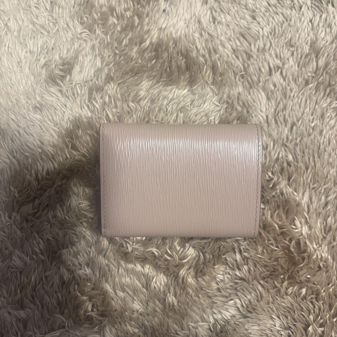 【PRADA】三つ折り財布