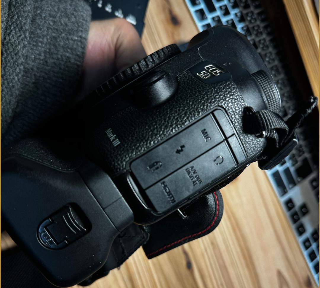 CANON EOS 5D Mark III  本体+バッテリーグリップ他