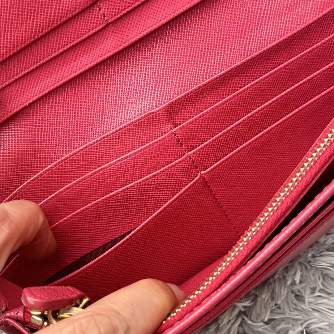 美品✨PRADA フィオッコ　長財布　サフィアーノ　ローズピンク　メタルロゴ