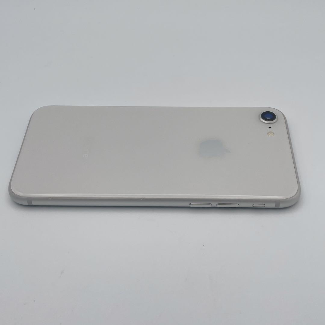 【美品】iPhone8 256GB バッテリー82% SIMフリー シルバー 【美品】iPhone8 256GB バッテリー82% SIMフリー シルバー