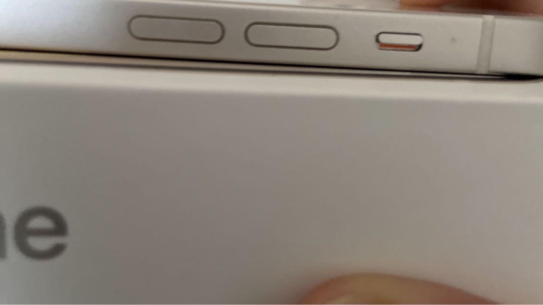 iPhone12 ホワイト64GB