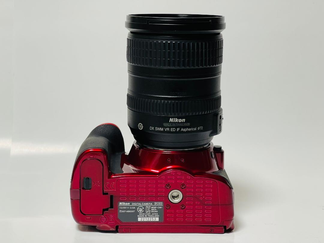 ☆極上美品★NIKON ニコン D5300 レンズキット ◇ショット数6457回
