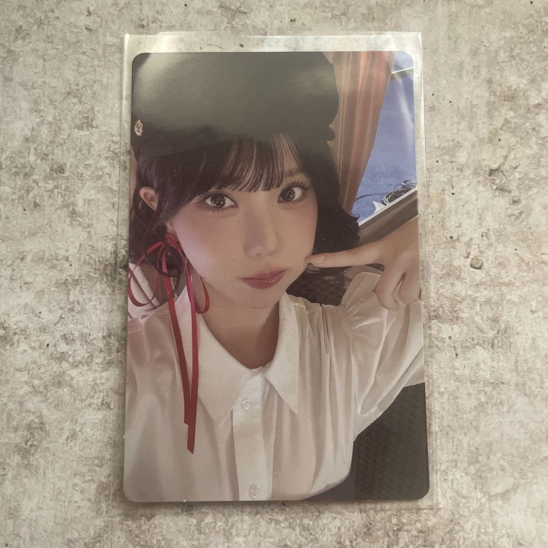 GFRIEND ウナ　トレカ Amazon.co.jp: VIVIZ ウナ トレカ GFRIEND VERSUS : おもちゃ