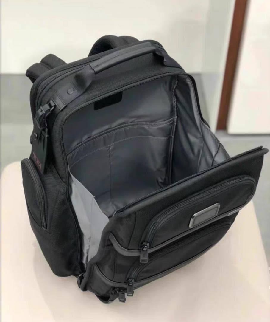 TUMI ALPHA3 バックパック ブラック 通勤 通学 PC収納可