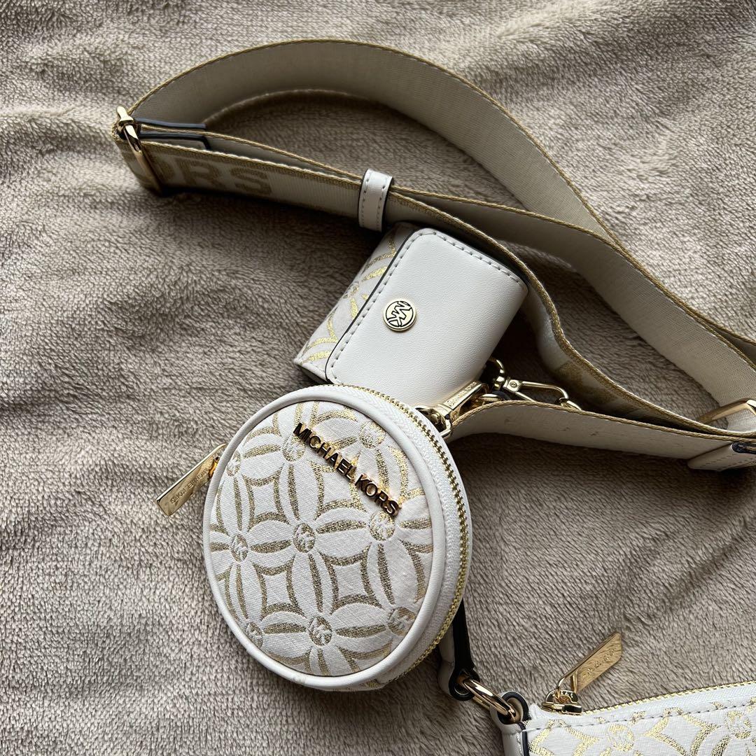 MICHAEL KORS クロスボディ ウィズ テックアタッチ スモール