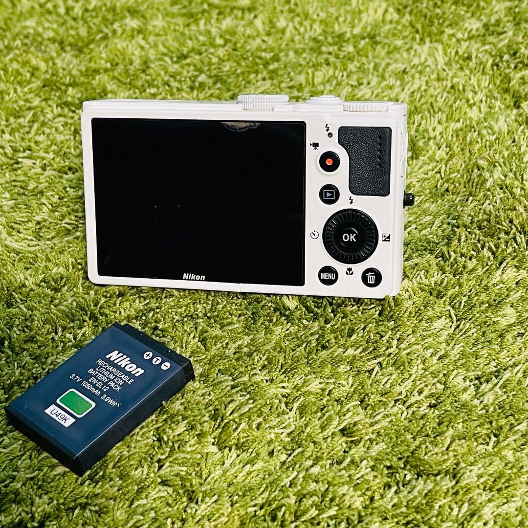 Nikon COOLPIX P310 ホワイト動作確認済みです Nikon COOLPIX P310 ホワイト動作確認済みです