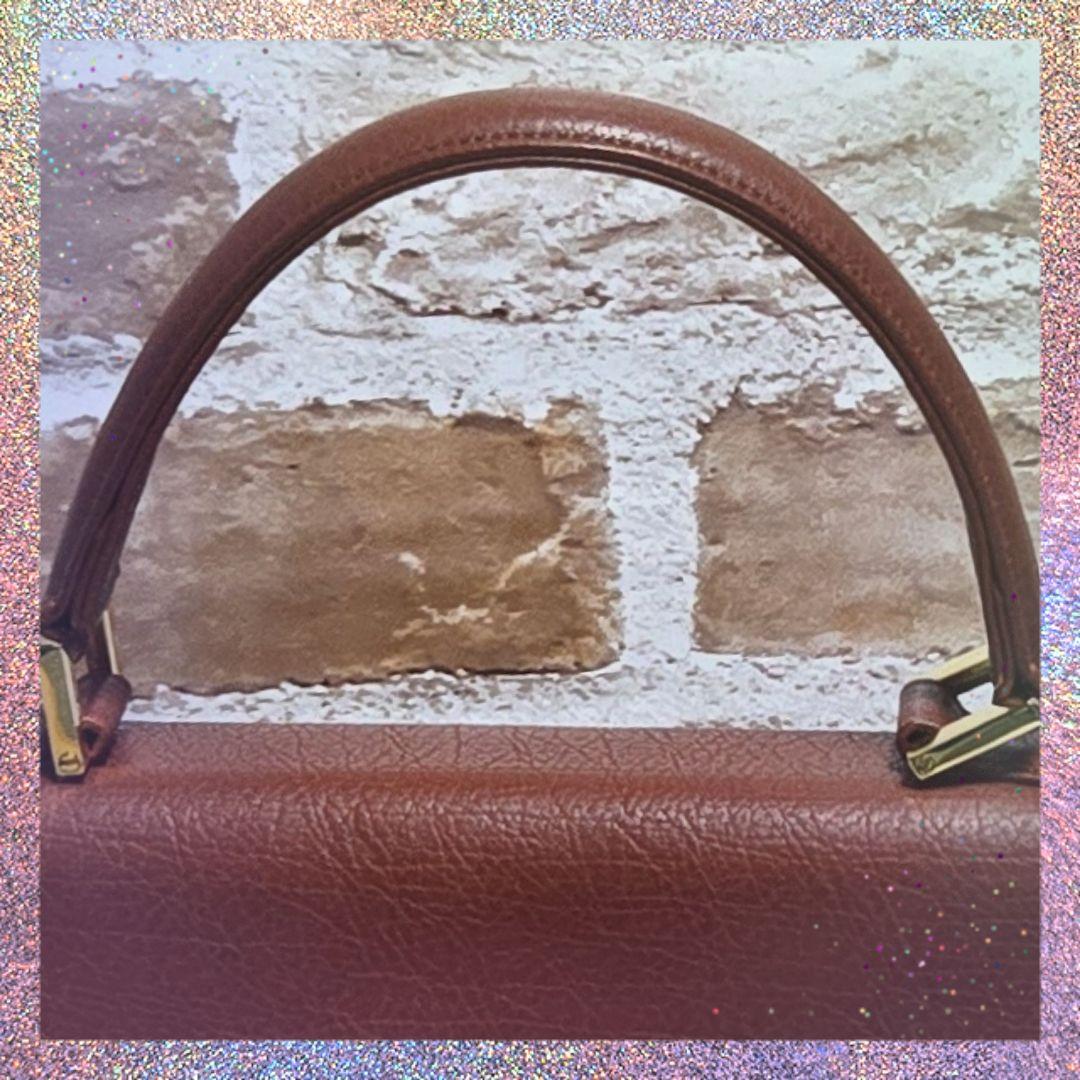 【新品】★未使用品★イヴサンローラン★YSL★レザー★ハンドバッグ★ブラウン★