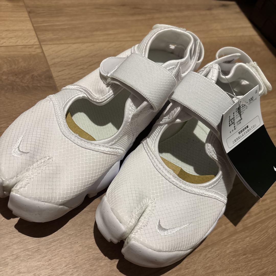 NIKE エアリフト23cm 新品未使用 NIKE スニーカー / エアリフト（23〜25cm） レディース