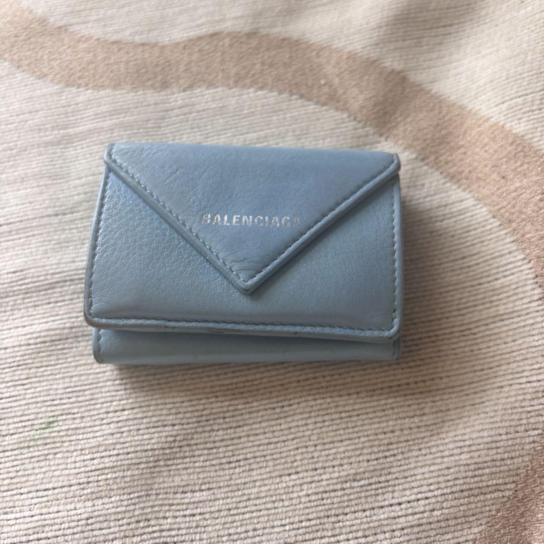 BALENCIAGA 水色 三つ折り財布 BALENCIAGA 水色 三つ折り財布 - メルカリ