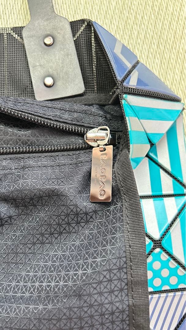 美品希少カラー バオバオ　イッセイミヤケ　BAOBAO ISSEY MIYAKE