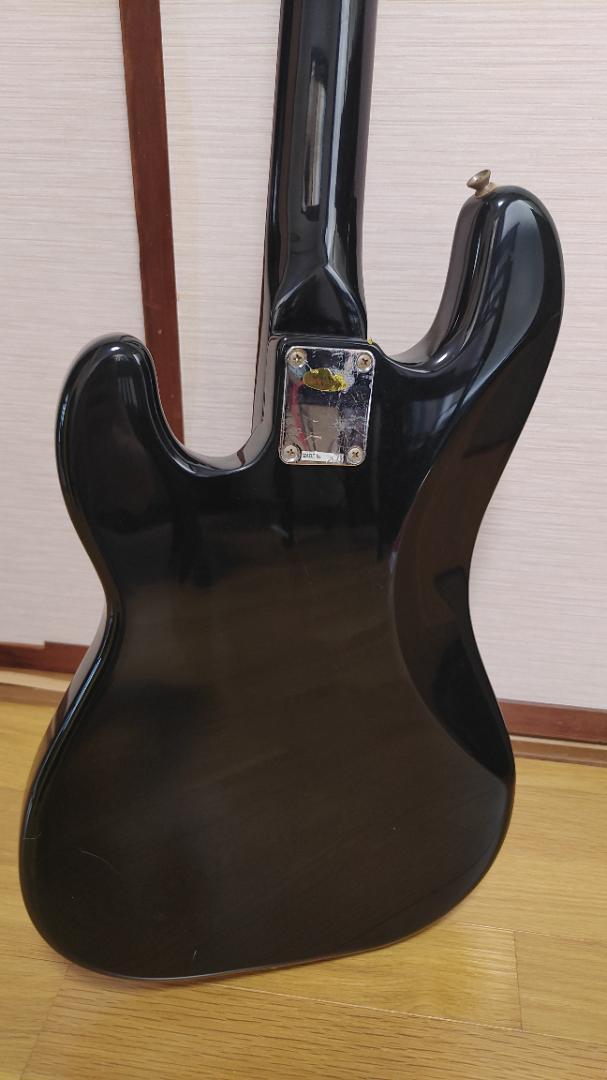 ベース Triumph Bass