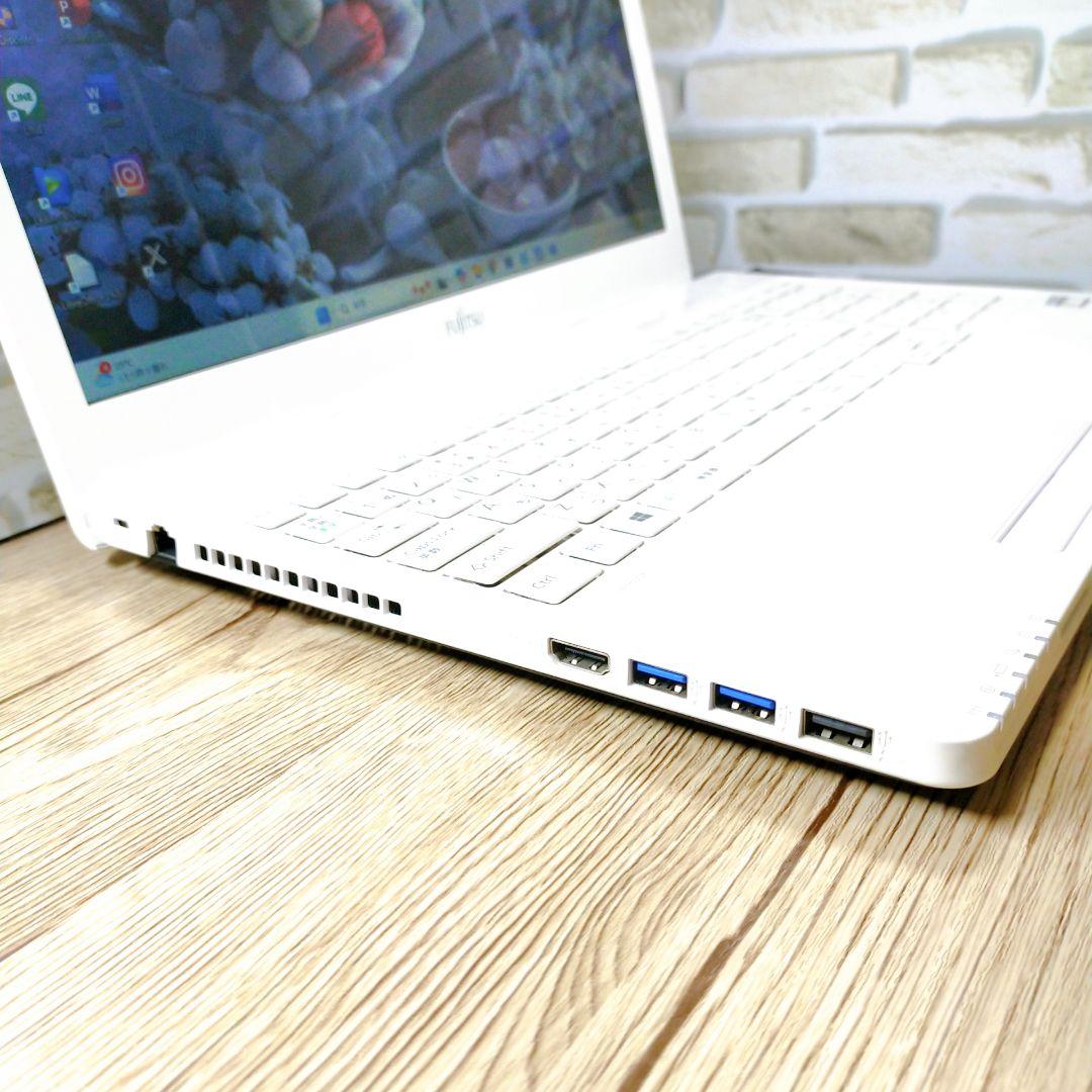 超快適SSD✨富士通ノートパソコン✨Windows11 Office付き