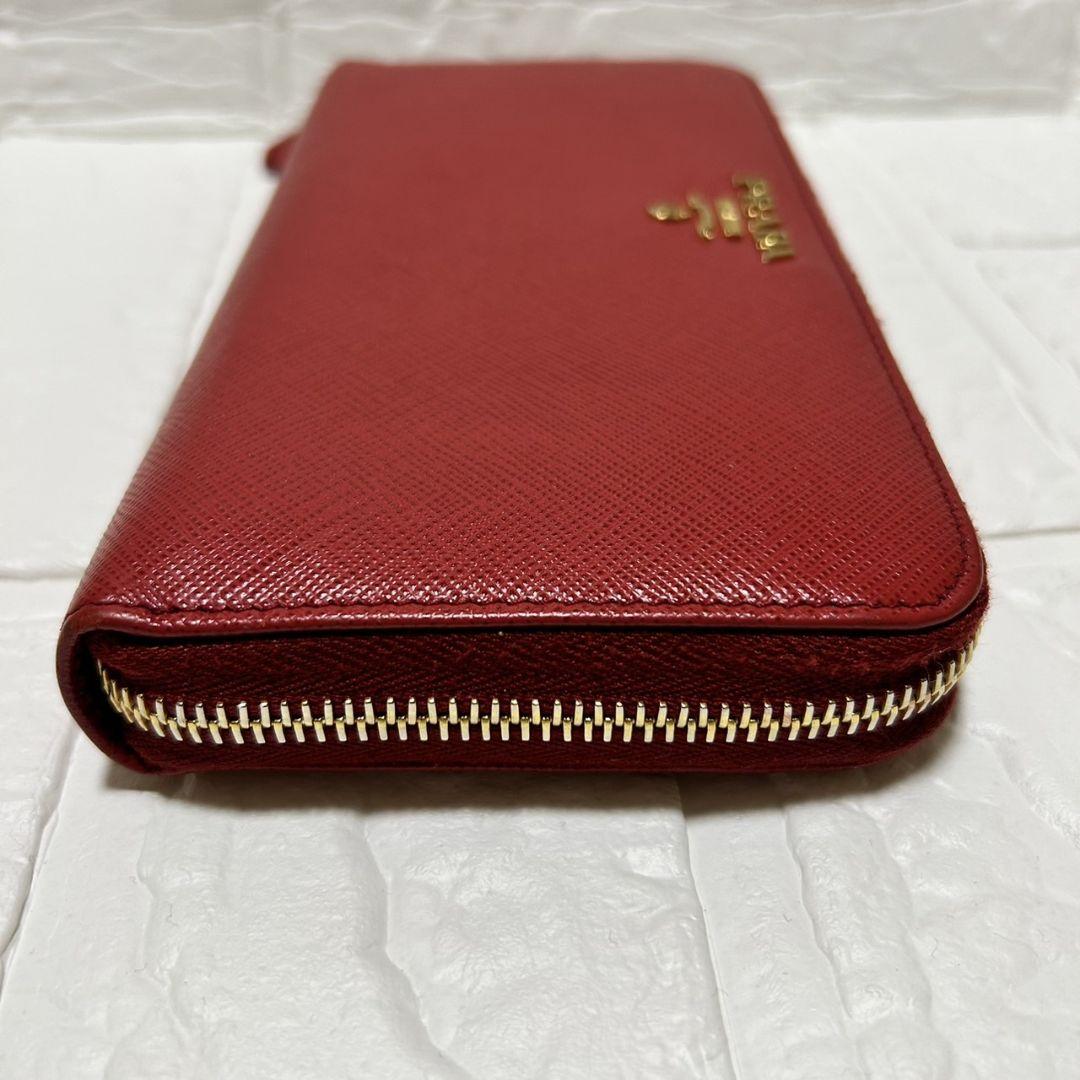 PRADA プラダ サフィアーノレザー ラウンドファスナー 赤 長財布