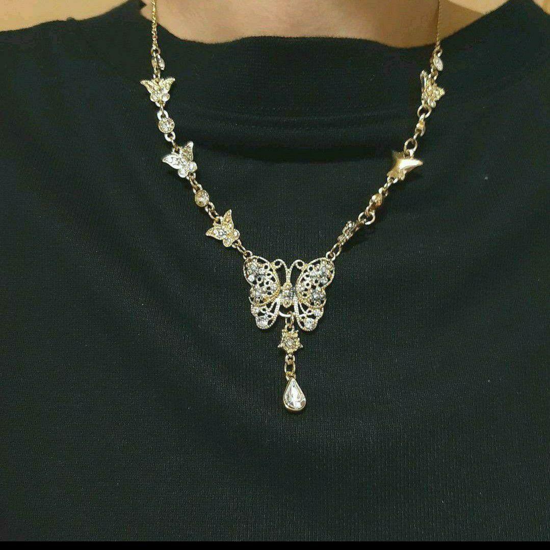 新品未使用 Usa セレクトショップブランド 蝶々ピアス ネックレスセット メルカリ 新品未使用 Usa セレクトショップブランド 蝶々ピアス ネックレスセット メルカリ