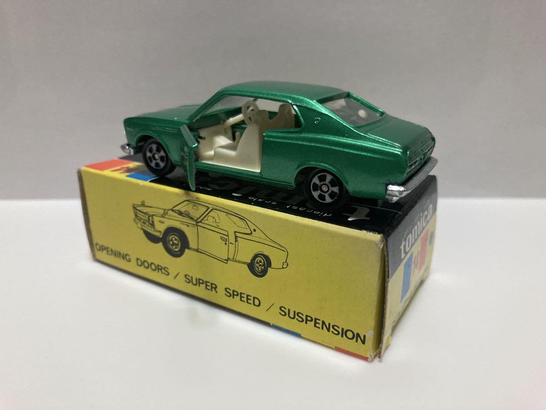 トミカ　黒箱　日本製　ニッサン　ローレル2000GX 1Aホイール