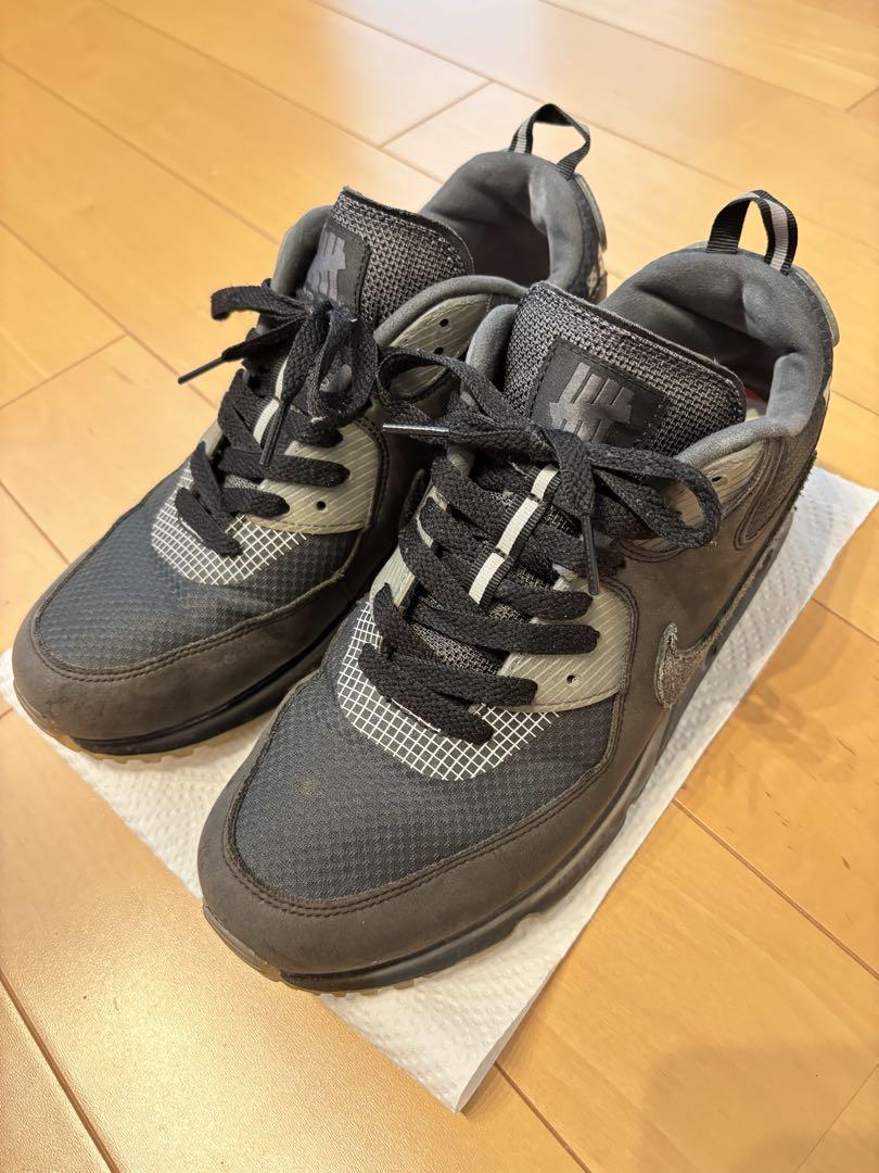 ナイキ エアマックス90 Undefeated 26.5 中古