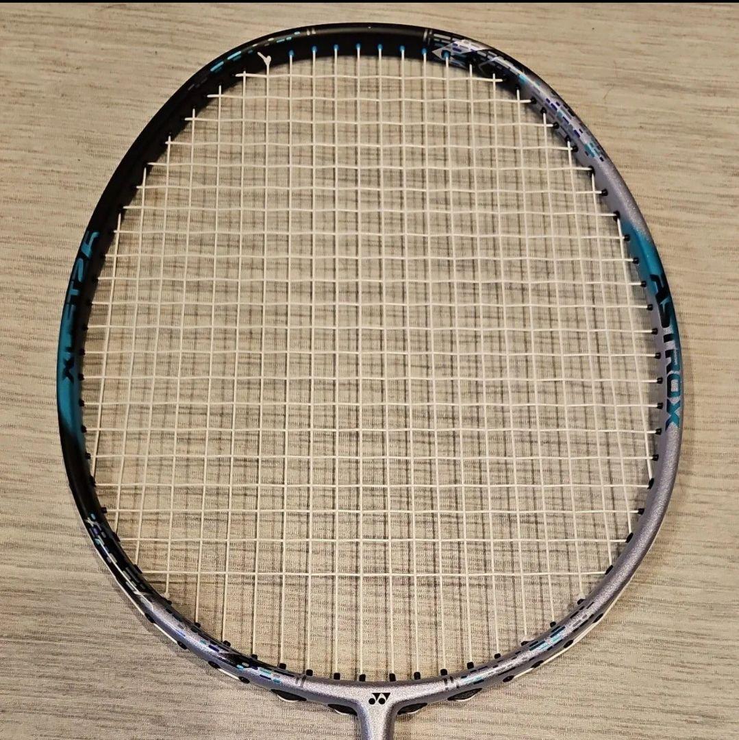 う*に様 ヨネックス YONEX アストロクス88Sプロ AX88SP バドミン