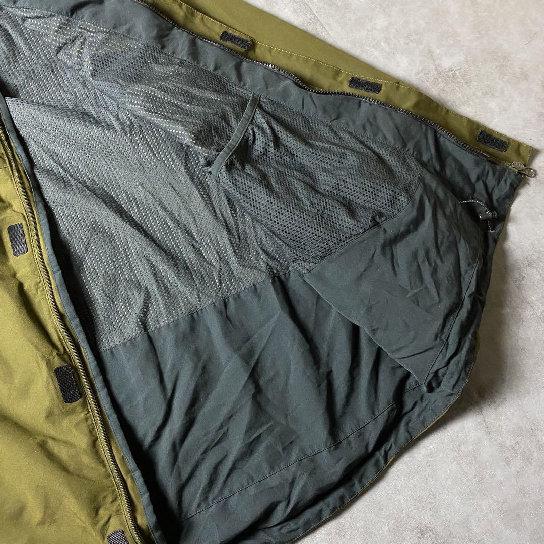 GORE-TEX マウンテンパーカー